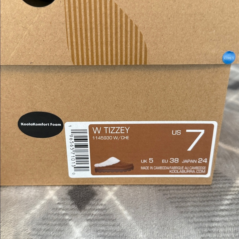 Koolaburra Tan Suede Slippers with Cream Lining - Picture 5 of 6